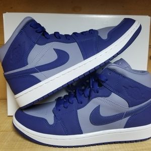 Air Jordan 1 Mid 'Iron Purple Royal'
